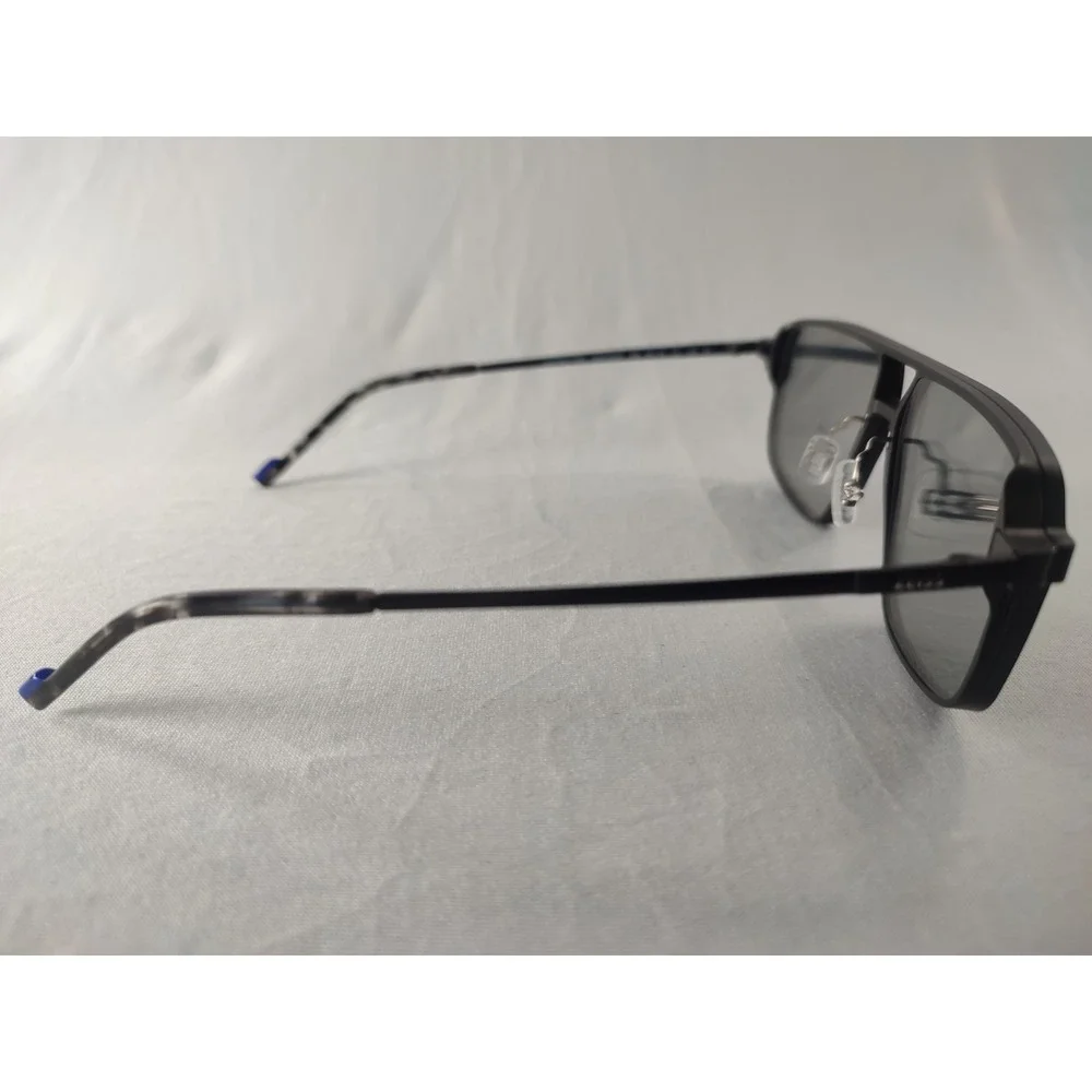 Zeiss ZS23123SLP Sunglasses Matte Black 56-14-140 Navigator with Clip-on NIB